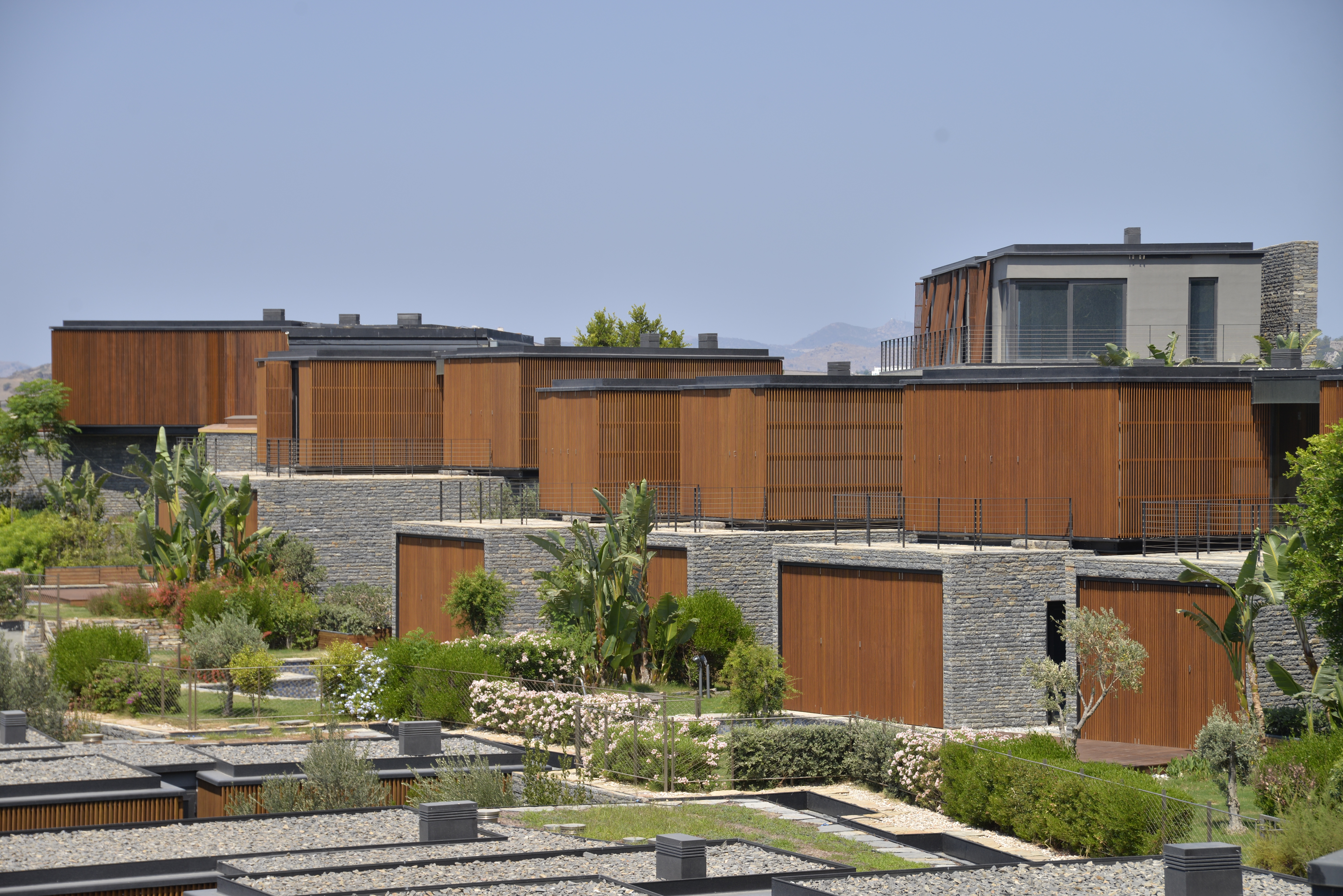 Vicem-Iroko Sunshades and Decking