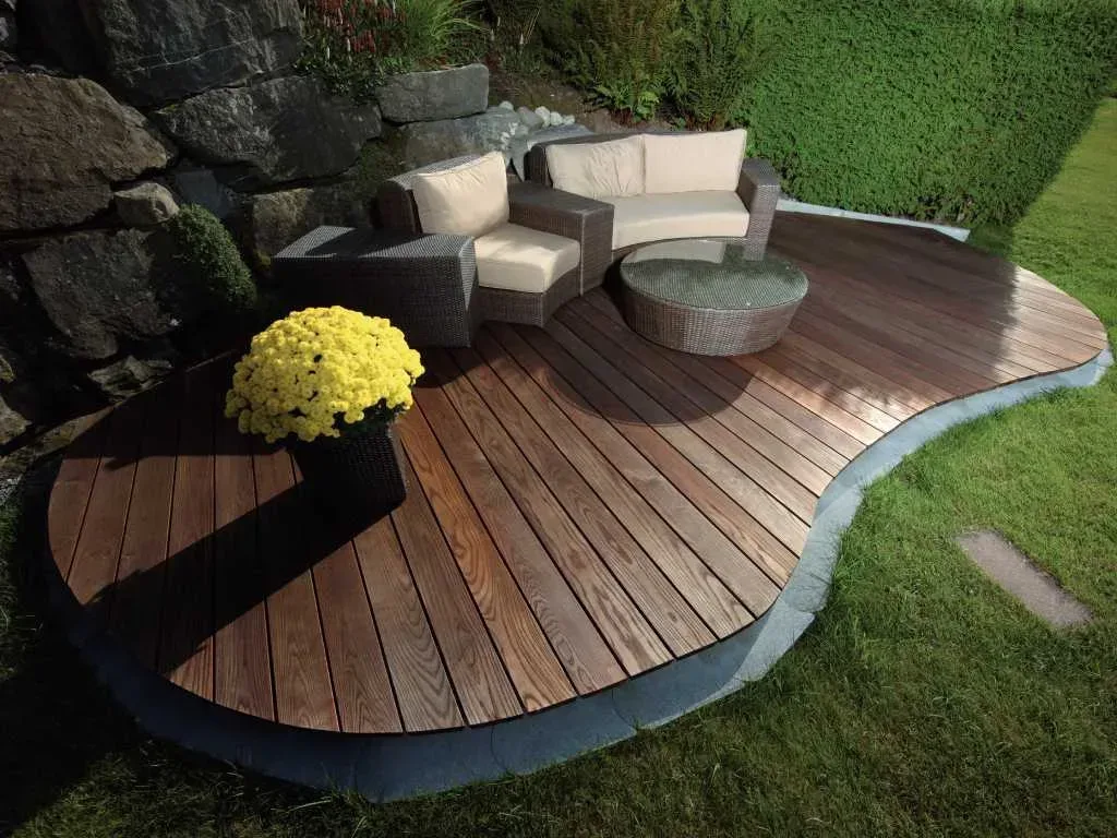 Novawood decking detail