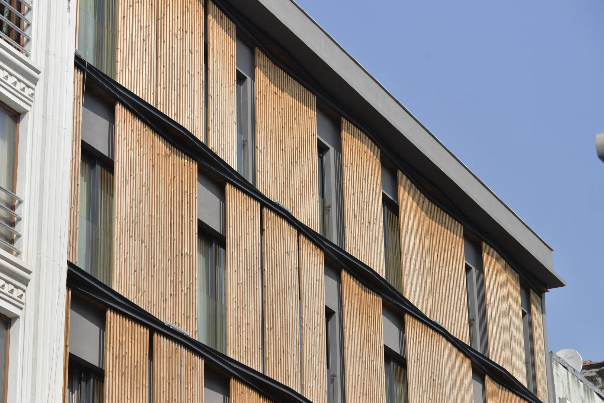 Considerations When Choosing Wooden Sunshade