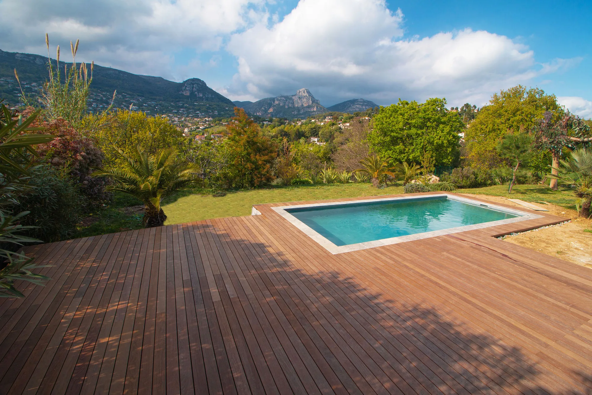 Nova-Ipe Decking