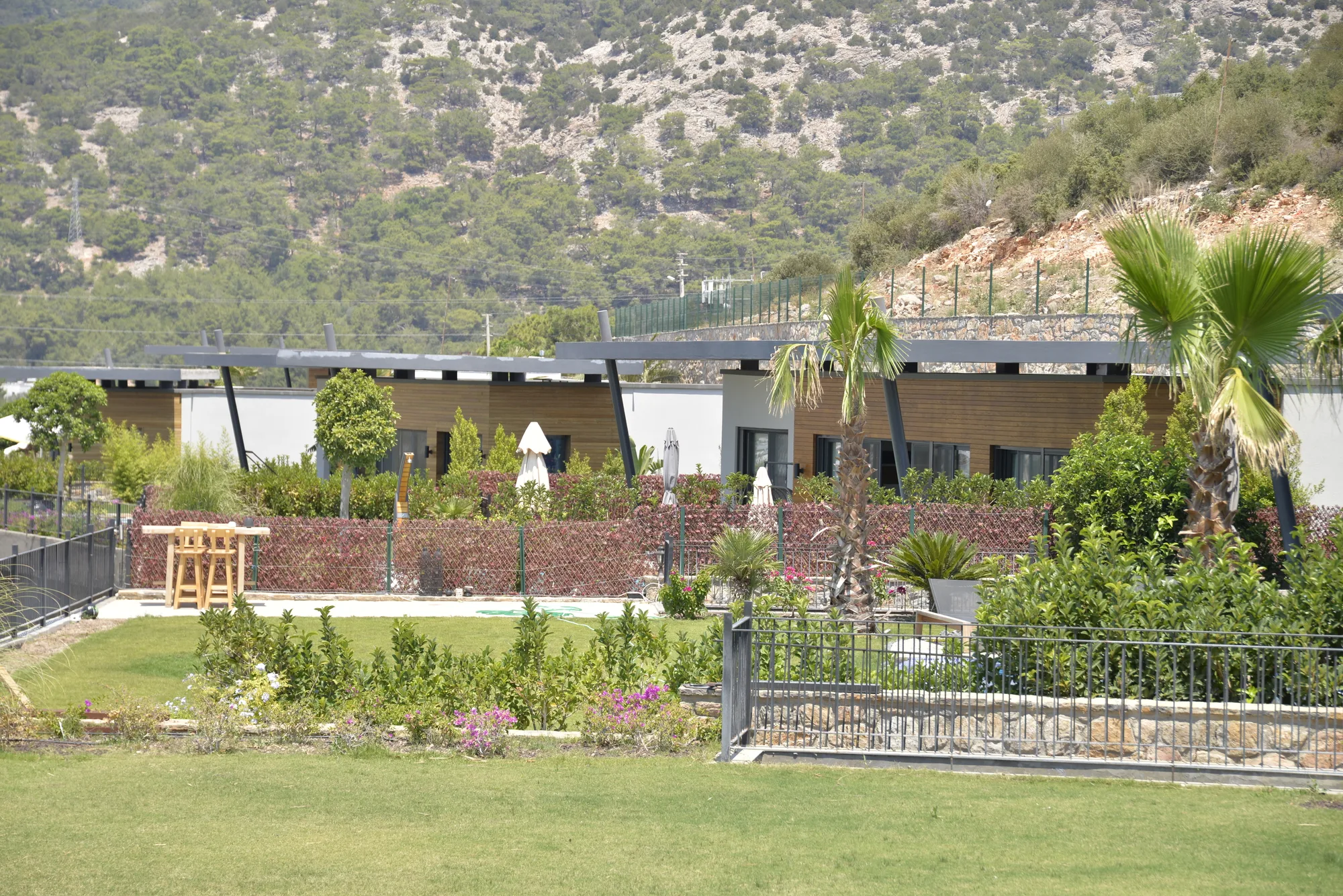 Theatron Evleri 8